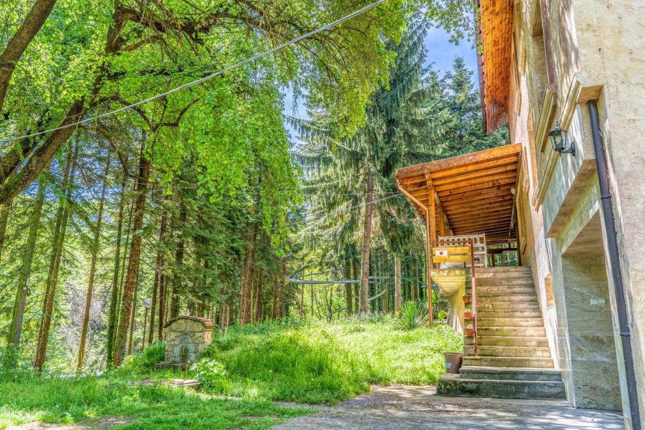 Крушун - Единствена На Метри От Водопадите, Krushun - The Only Stay Just Meters From The Waterfalls Krushuna Eksteriør billede