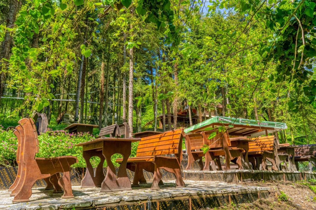 Крушун - Единствена На Метри От Водопадите, Krushun - The Only Stay Just Meters From The Waterfalls Krushuna Eksteriør billede
