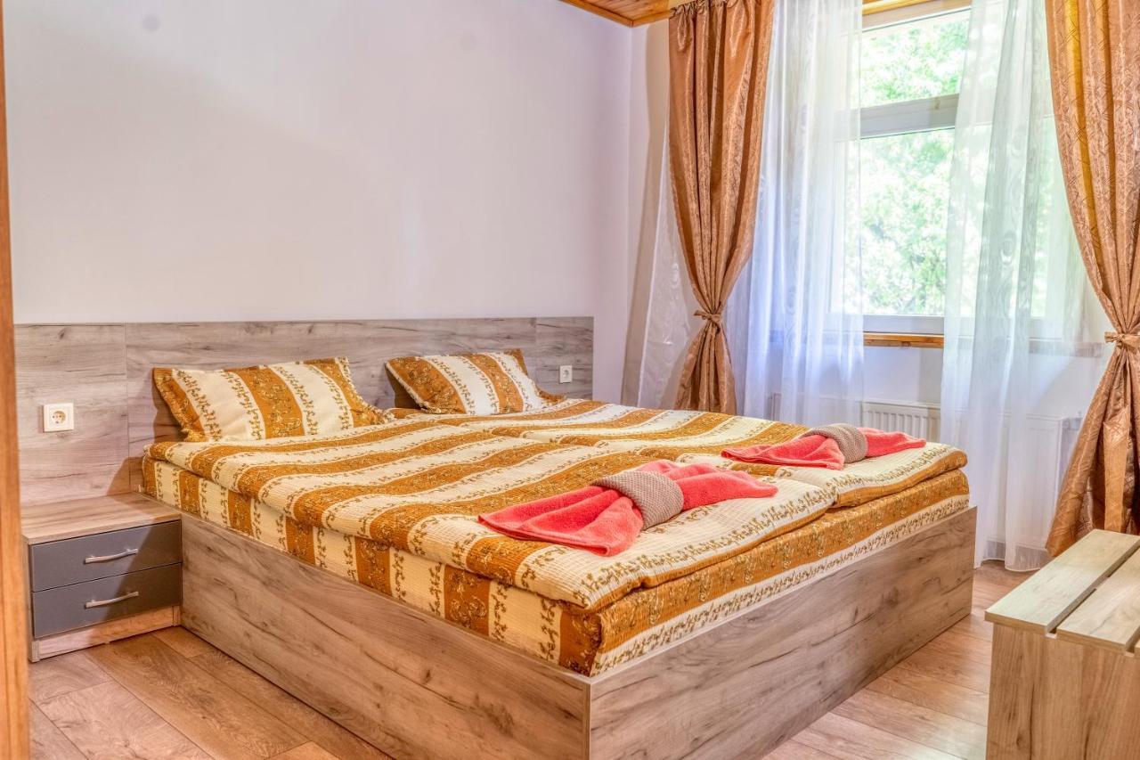Крушун - Единствена На Метри От Водопадите, Krushun - The Only Stay Just Meters From The Waterfalls Krushuna Eksteriør billede